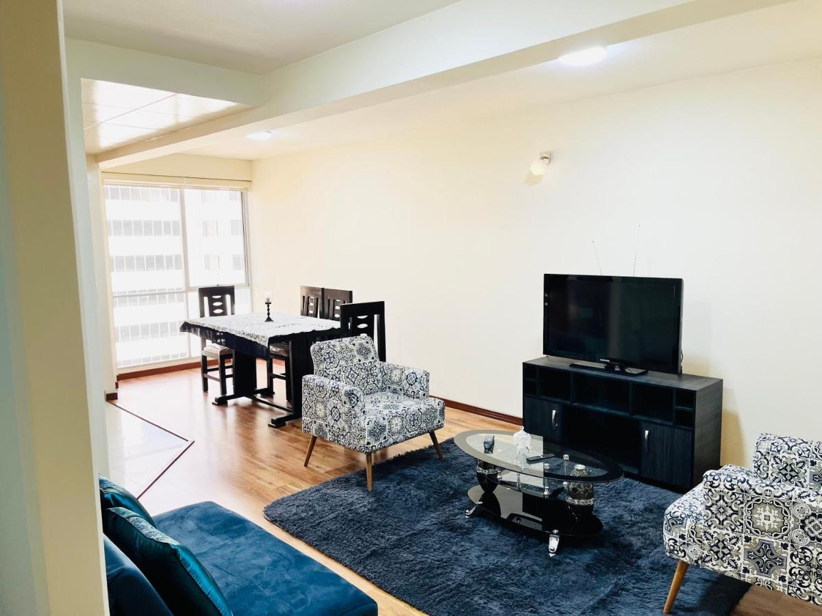 Moderno Y Comodo Apartamento Con La Mejor Ubicacion En Sopocachi Daire La Paz Dış mekan fotoğraf